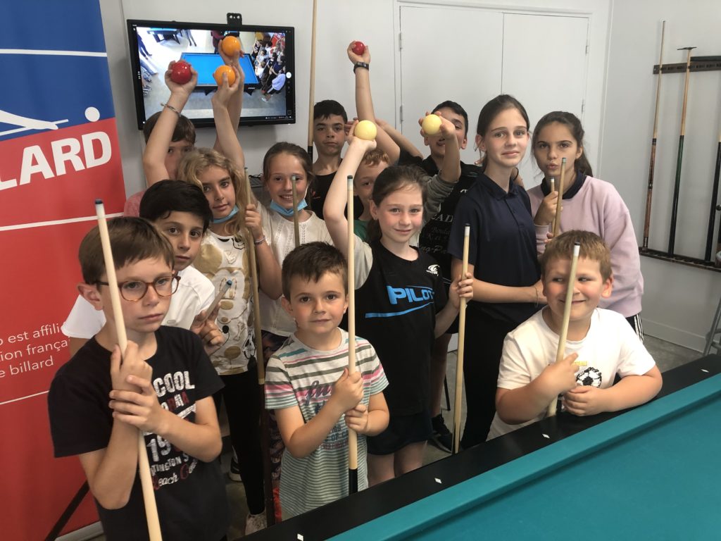 Deux-Sèvres : le Billard club de Magné se dote d'un nouvel outil  d'entraînement